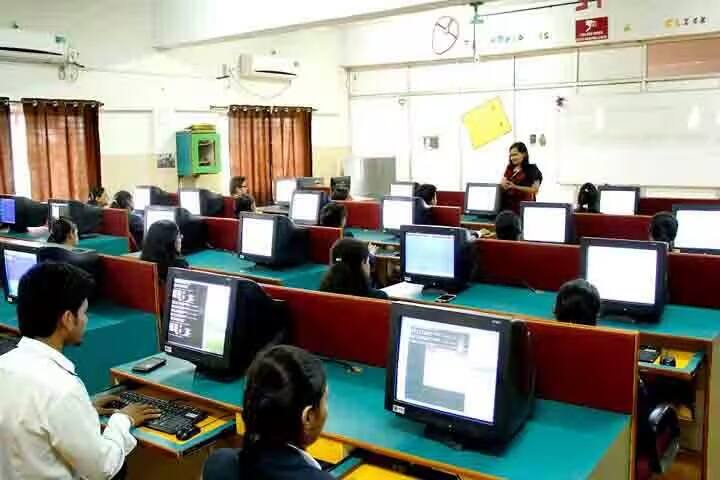 Jayawant Institute of Management Studies, Pune campus photo 5