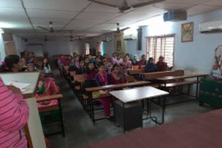 Shri Sarvodaya Shikshan Mandal Sanchalit B Ed College, Surat campus photo 2