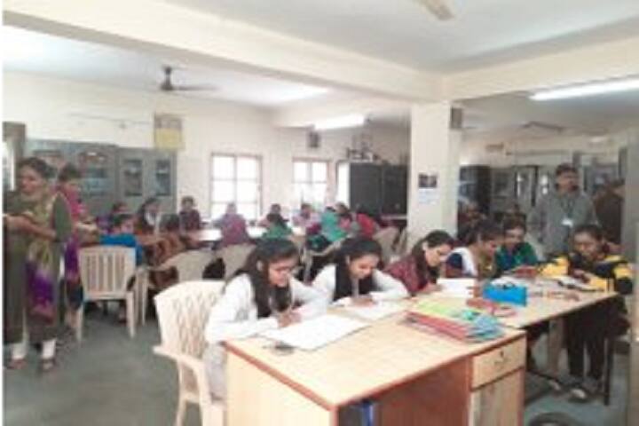 Shri Sarvodaya Shikshan Mandal Sanchalit B Ed College, Surat campus photo 3