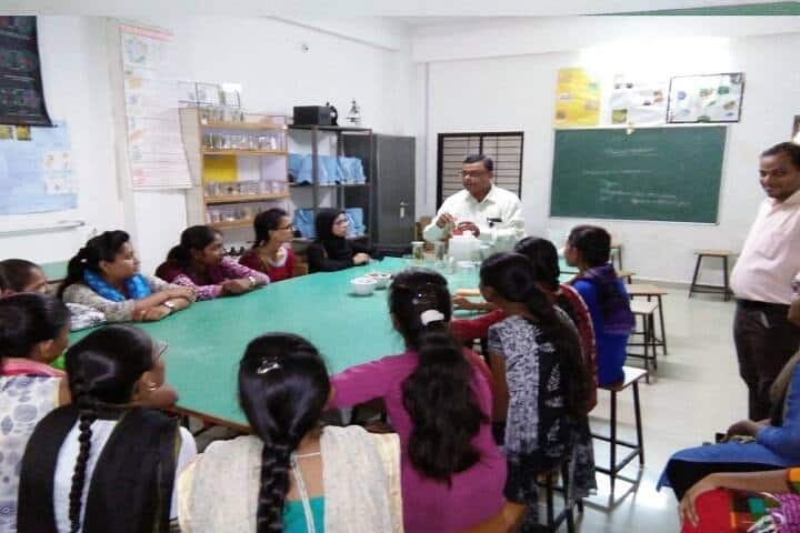 Shri SR Patel B Ed College, Surat campus photo 4