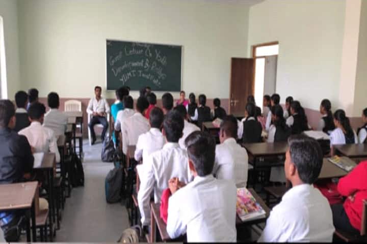 SR Institute of Diploma in Pharmacy, Latur campus photo 3