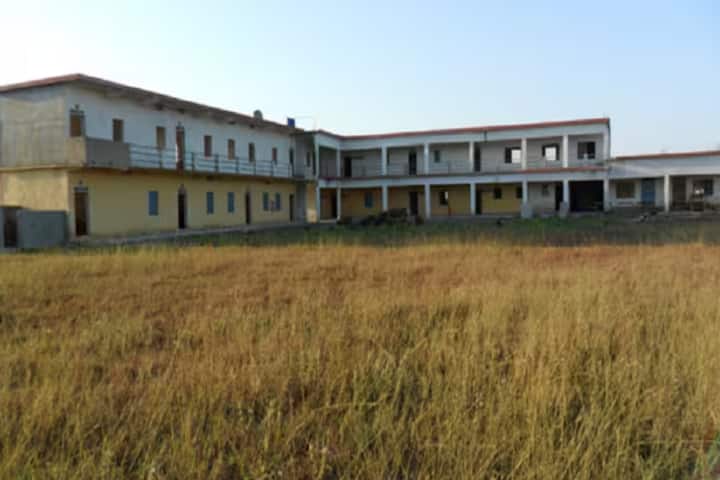 Radha Krishna Shikshan Samiti, Nawagarh campus photo 3
