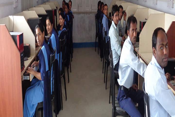 RK Vyabsayik Shikshan Sansthan, Garhwa campus photo 3