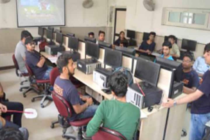 Sri Aurobindo College, New Delhi campus photo 5