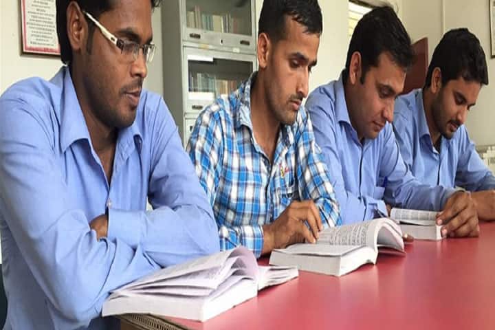 Raafiah College of Education, Budaun campus photo 2