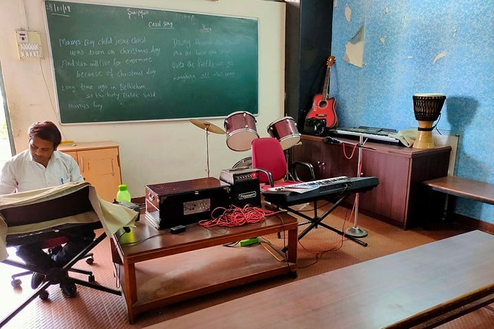 Rizvi College of Education, Bandra campus photo 3