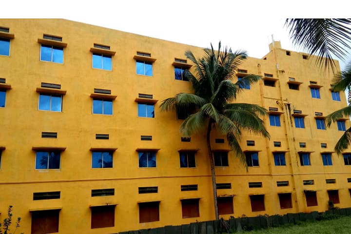 Malatesha B Ed College, Malebennur campus photo 2