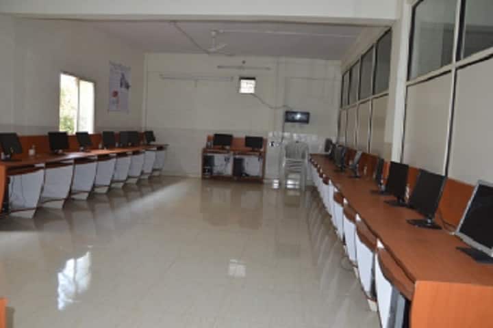 Progressive Education Society's B Ed College, Pune campus photo 5