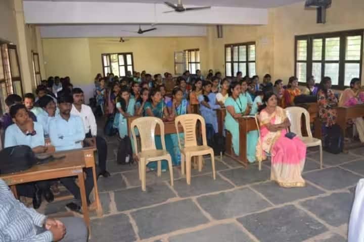 Krantiveer Sangolli Rayanna College of Education, Belgaum campus photo 3