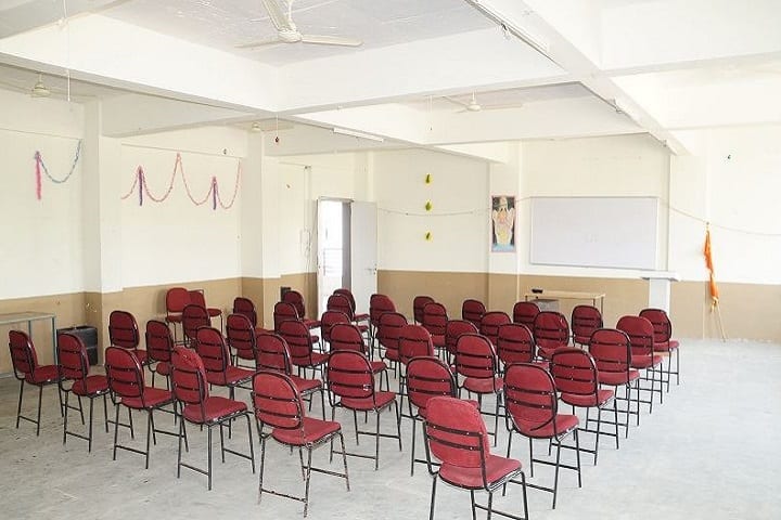 Jagdamba Education Society's SND College of Education, Babhulgaon campus photo 2