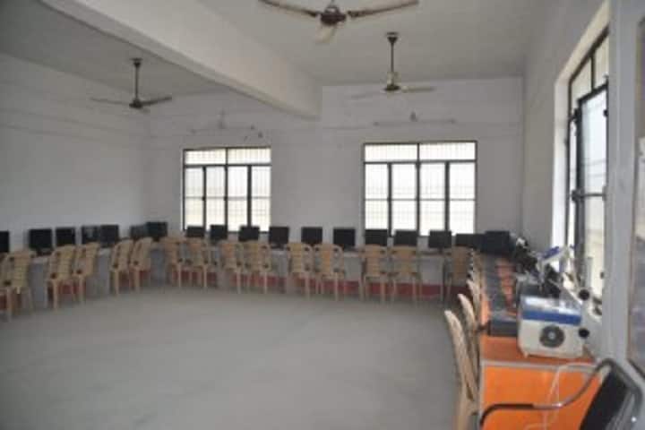Krishna PR College of Education, Faizabad campus photo 3