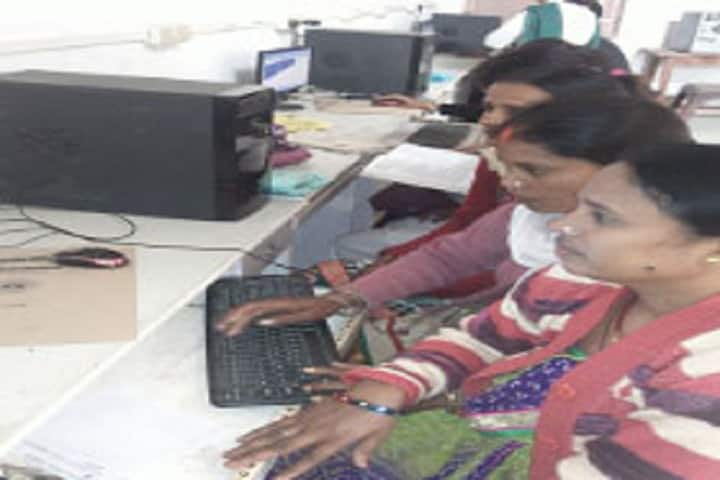 Ram Lakhan Mahavidyalaya, Mau campus photo 2