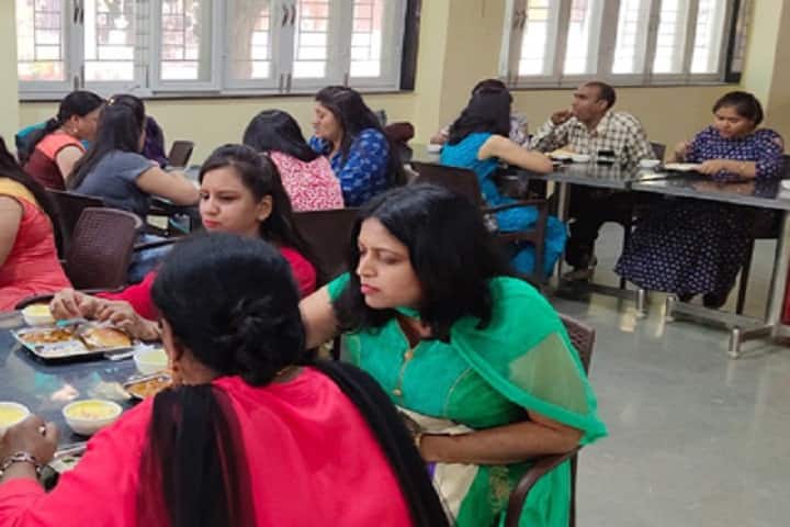 Institute of Science Poona's Swami Vivekanand College of Education, Pune campus photo 2