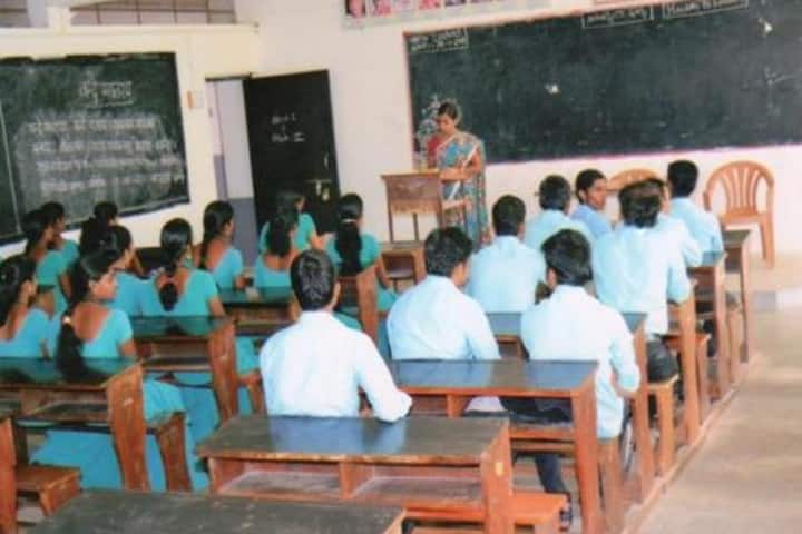 Aadya Shri Nijalingeshwar Shikshan Sansthe's Bharataratna Dr S Radhakrishnan B Ed Mahavidyalay, Sankeshwar campus photo 3