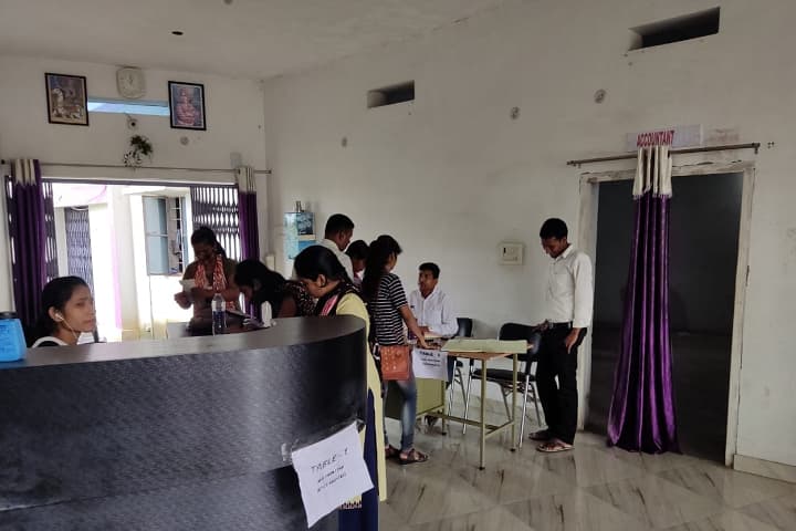 Rajmuni Devi B Ed College, Manjurahi campus photo 2