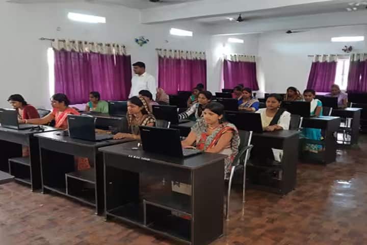 Rajmuni Devi B Ed College, Manjurahi campus photo 4