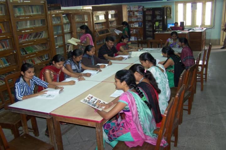 VT Choksi Sarvajanik College of Education, Surat campus photo 6