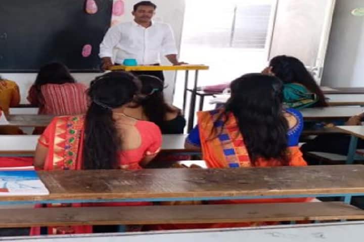 KM Patel College of Education, Ahmedabad campus photo 2