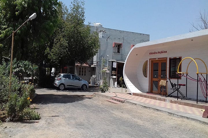 Loknad B Ed College, Gandhinagar campus photo 2