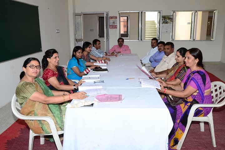 Smt Mahadevi Mahila Teacher Training College, Alwar campus photo 3