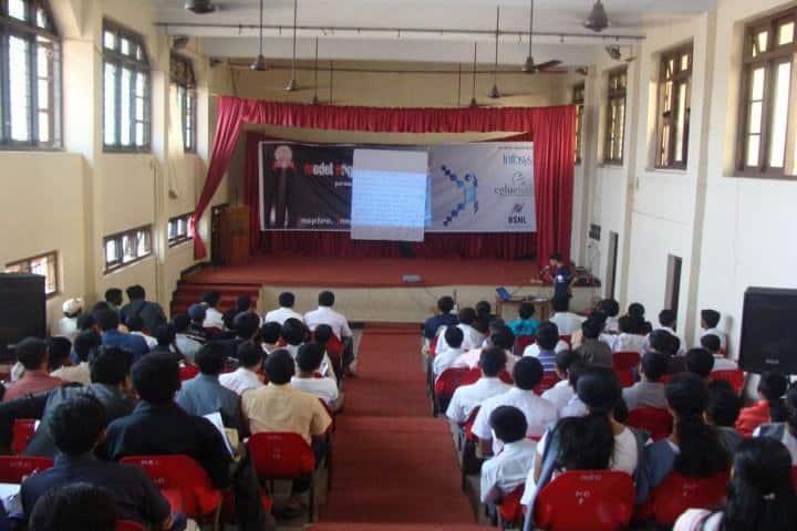 MEC Thrikkakara campus photo 2
