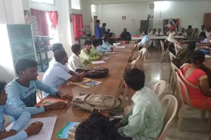 Raj Mata Madhuri Devi Teacher Training College, Khagaria campus photo 4