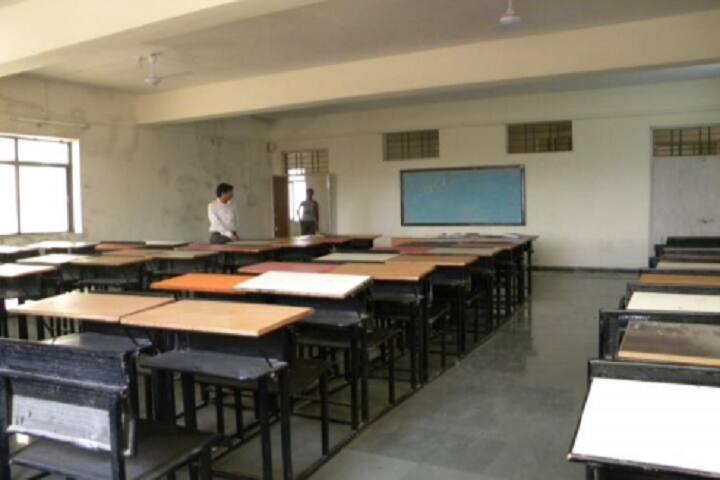 Siddhant College of Pharmacy, Pune campus photo 4