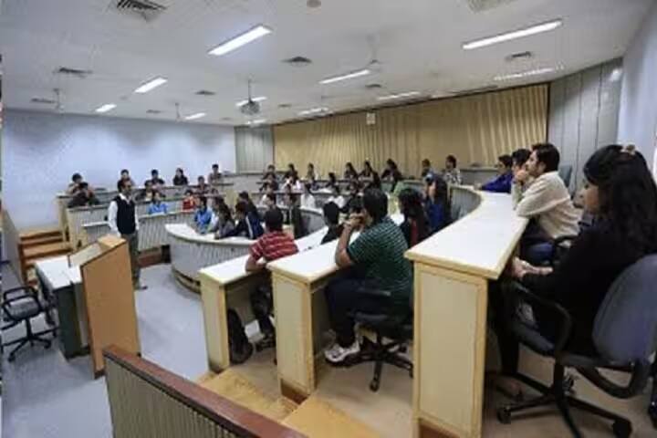Vidhyadeep Institute of Science, Surat campus photo 4