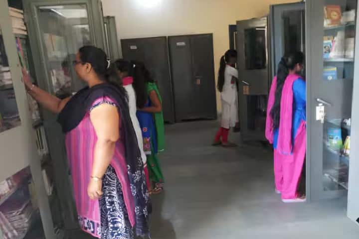 Shree Sardar Patel College of Education, Navsari campus photo 5