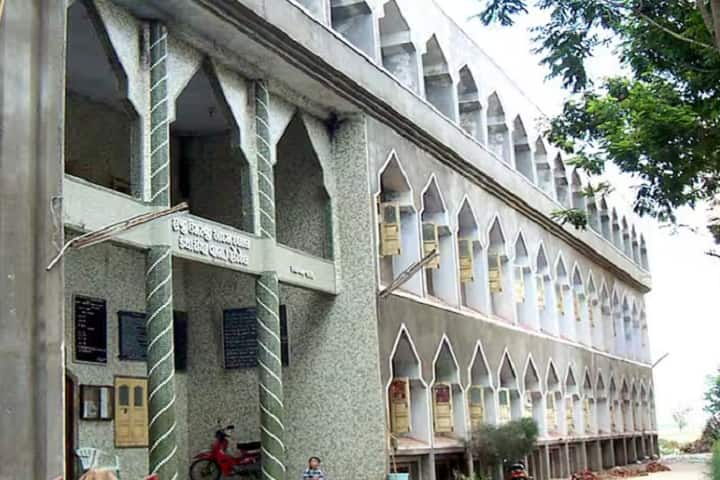 Munshi Mahila B Ed College, Bharuch campus photo 2