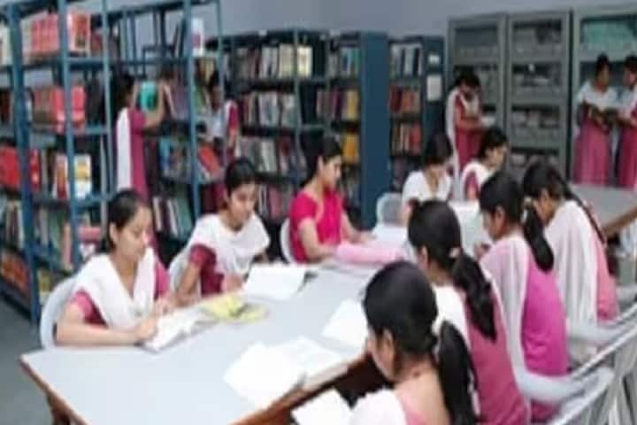 Munshi Mahila B Ed College, Bharuch campus photo 4