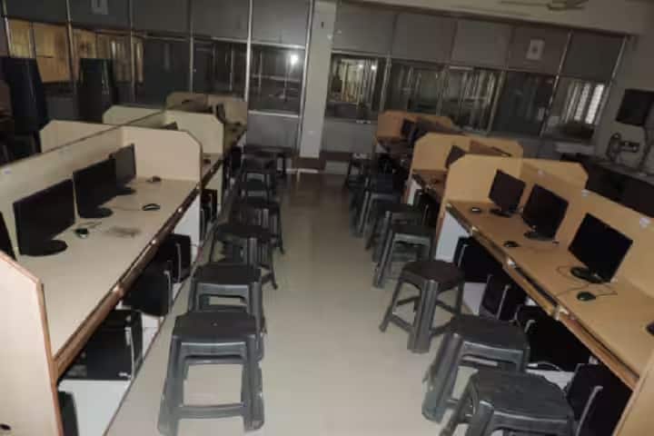 Arpit College of Education, Rajkot campus photo 4
