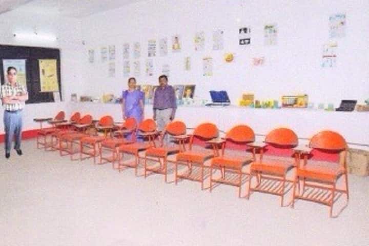 Ram Newaj Singh Sikshan Prashikshan Mahila Mahavidyalaya, Faizabad campus photo 2