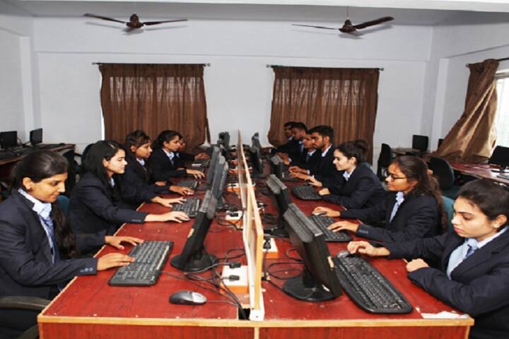 Indu Management Institute, Vadodara campus photo 6