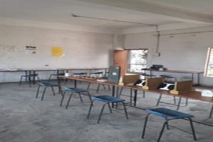 Adarsh Education College, Yavatmal campus photo 6