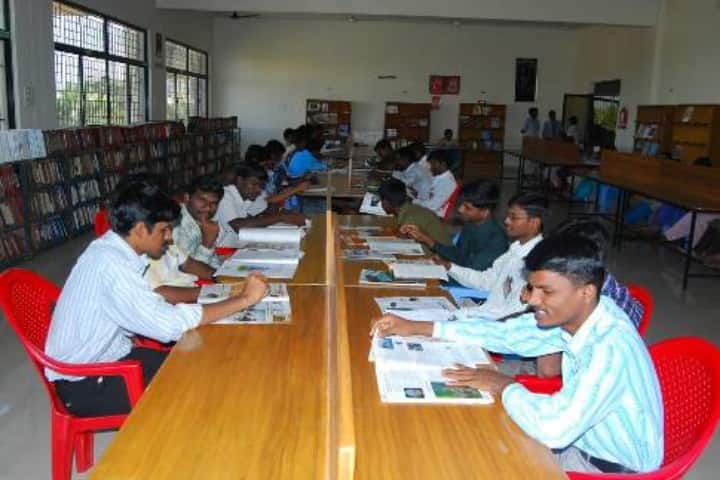 Adhiparasakthi Engineering College, Kancheepuram campus photo 2