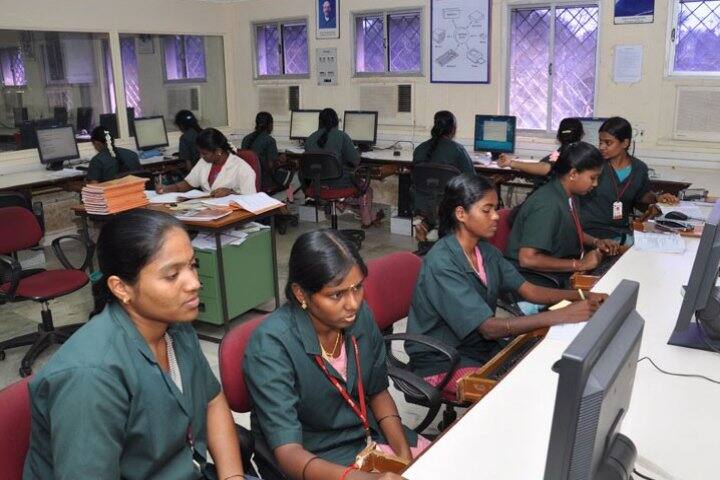 Adhiparasakthi Engineering College, Kancheepuram campus photo 6