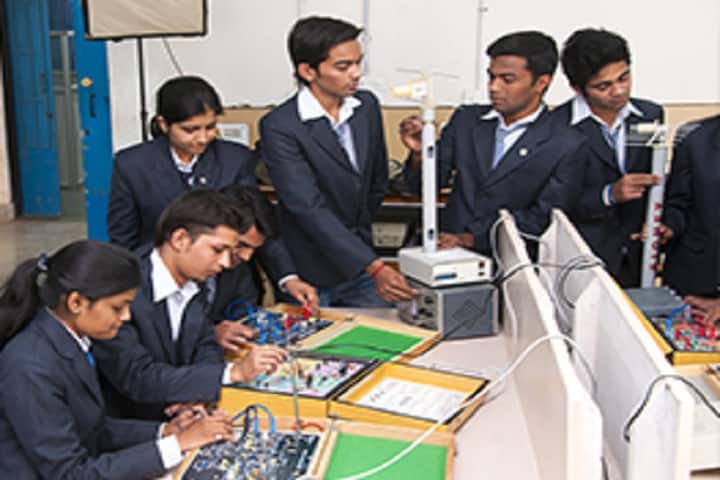 Manjappara Educational and Charitable Trust B Ed College, Kollam campus photo 2