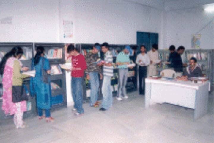 Indira Priyadarshini College of Management, Bhopal campus photo 4
