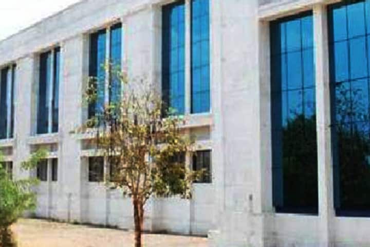 KR College of Education, Dindigul campus photo 5