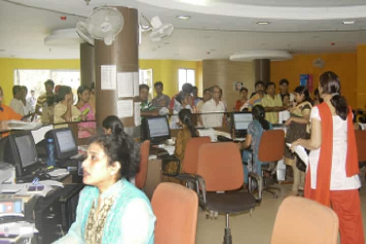 KPC Medical College and Hospital, Jadavpur campus photo 6