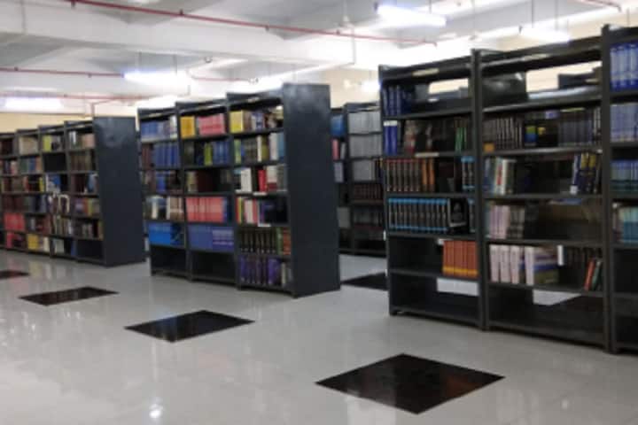 KPC Medical College and Hospital, Jadavpur campus photo 3