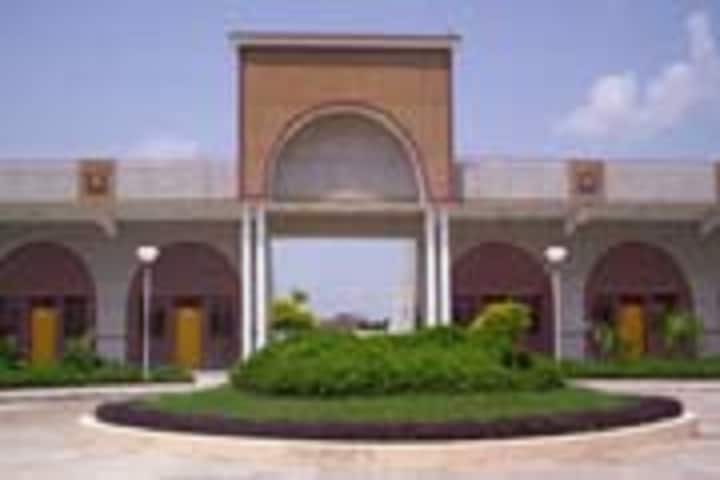 Institute of Pharmacy, Chhatrapati Shahu Ji Maharaj University, Kanpur campus photo 6