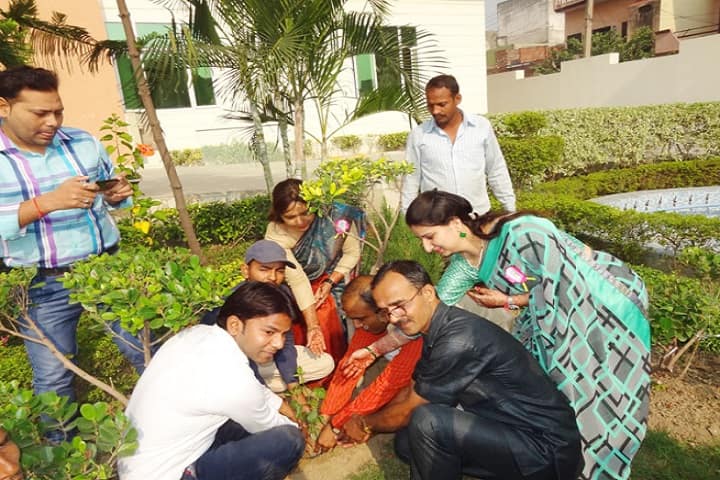 Smt Kamla Devi Vidyapeeth, Meerut campus photo 4
