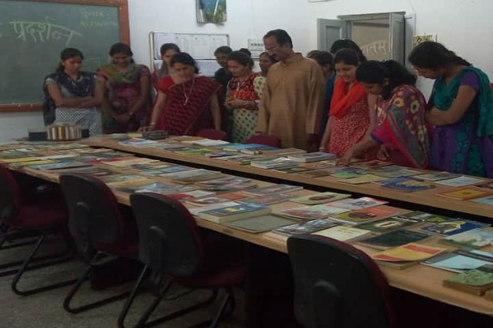 SNDT College of Education, Pune campus photo 3