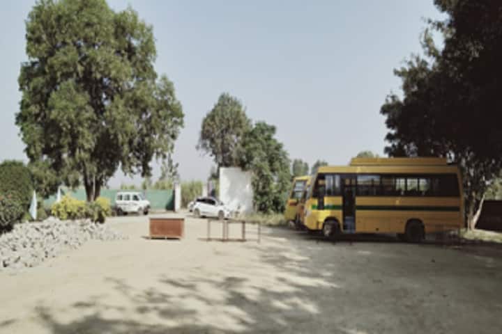 Paramount Institute of Education and Technology, Meerut campus photo 4