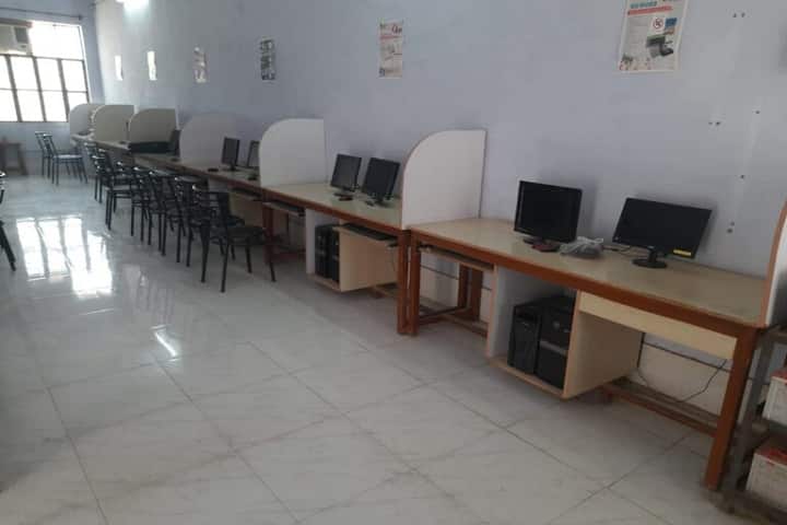 Parmanand Degree College for B Ed, Gajsinghpur campus photo 3