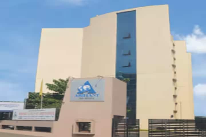 Arihant College of Arts, Commerce and Science, Camp, Pune campus photo 2