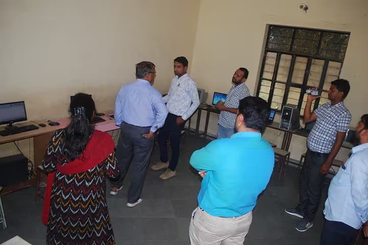 Shri Kalyan TT College, Jaipur campus photo 4