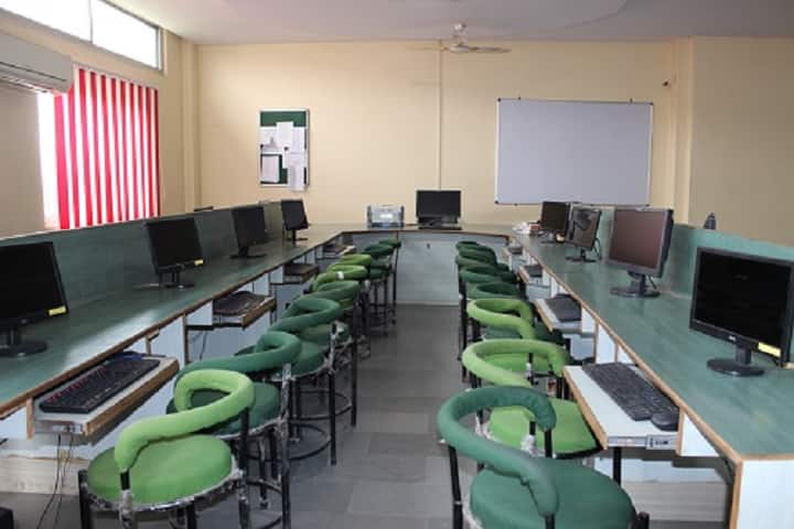 Shyam TT College, Jaipur campus photo 3